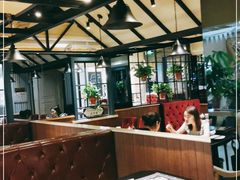 -高第街56号餐厅(银座商城玉函店)