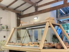 面包甜点陈列柜-屋裡·Union Bakery(龙江路店)