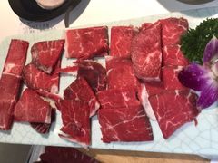 双层肥牛-猪啊牛呀羊啊铜盘烤肉(正大广场店)