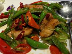 尖椒炒肉-皇朝会.经典传统粤菜(外滩店)