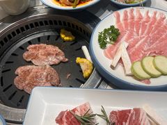 -韩香福烤肉庄园(文化西路店)