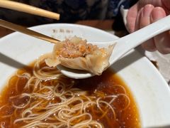 蟹粉汤包-松鹤面馆·古法焖肉面(观前店)