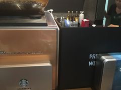-星巴克(宝山万达店)
