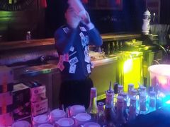 -滨海欢乐昔唐酒吧(财富星座店)