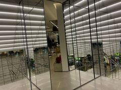 -圣罗兰SAINT LAURENT(佛罗伦萨小镇店)