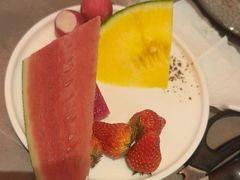 -黑金·寻焰自助百汇·烤肉·火锅(中街店)