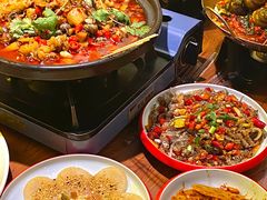 -老闵田螺馆·南昌市井菜·特色小吃(总店)