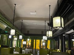 -贝勒爷·酥不腻烤鸭