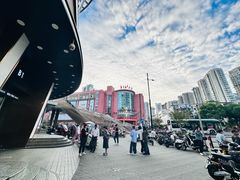 -兴旺欧韩城(上海兴旺国际服饰城店)