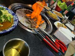 -牛味道炭火烤肉(湖前总店)