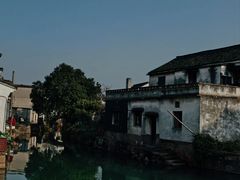 -丝绸小镇荻港古村