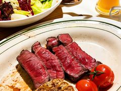 -MONICH牛排融合餐厅(和义大道购物中心店)