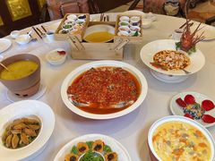 -云南荟·湖畔领宴(领事馆店)