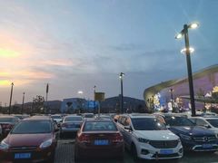 -融创茂-停车场