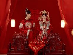 -角色婚纱摄影(中心店)