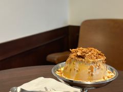 -Café Monson