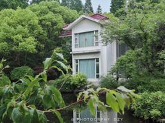 -上海怡沁园度假酒店