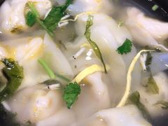 -馋三尺蟹粉小笼(人民广场店)