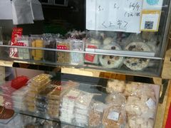 零售区-上海虹口糕团(福州路店)