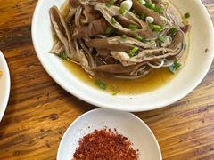 -中和裴氏蹄花(府河路店)