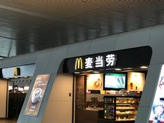 门面-麦当劳(杭州东站高铁店)