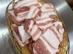 -屯老二农家铁锅炖·行业领军者(刘园店)