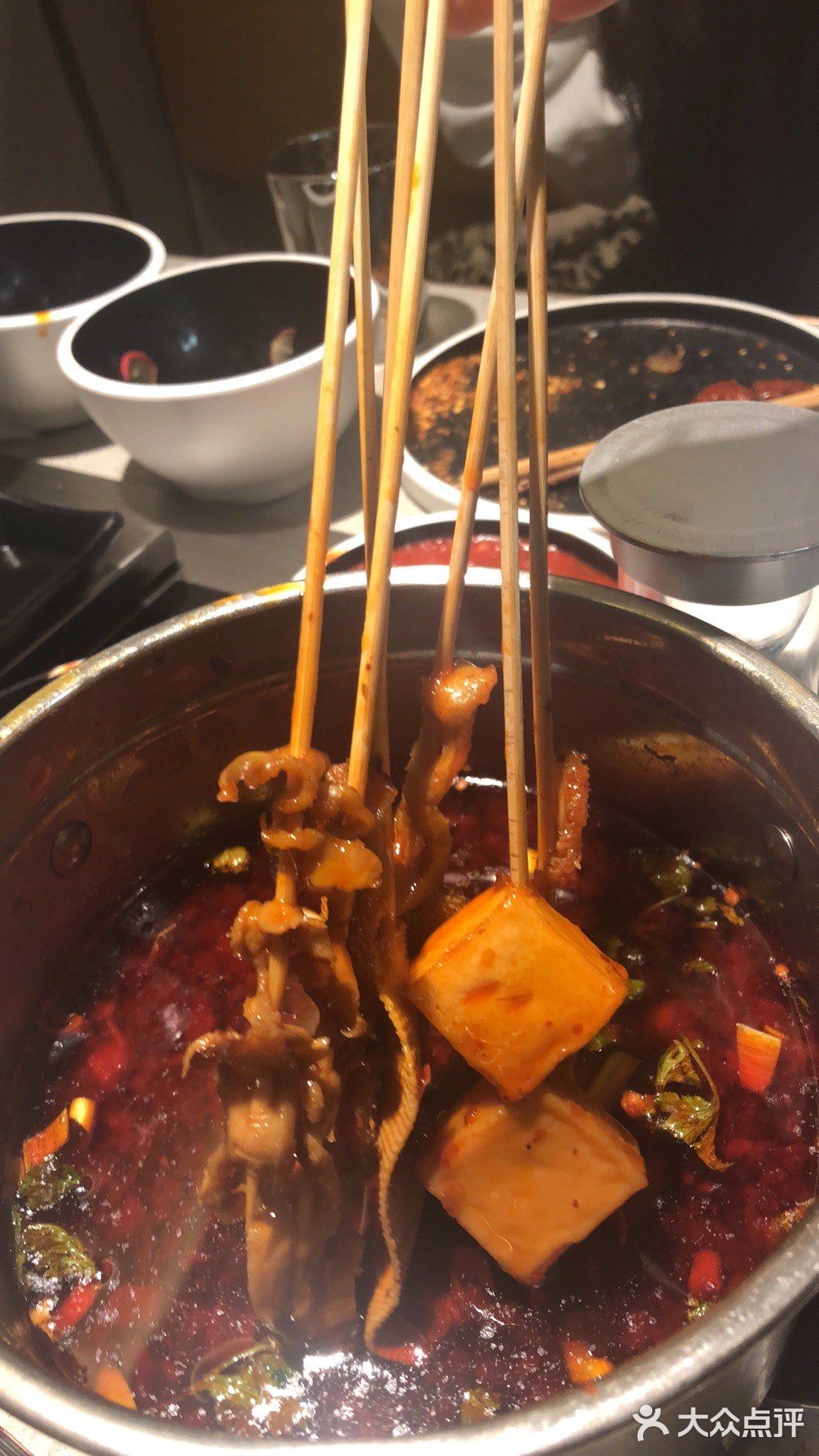 国贸丰茂烧烤位置挺好找的，口味非常好，这里的扎啤很过