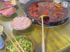 -黄潇洒老火锅(九眼桥宏济巷店)