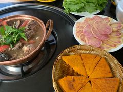 -银同牦牛肉火锅