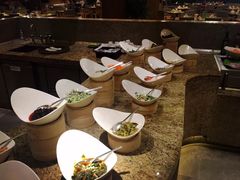 -华邑酒店·鲜艳全日自助餐厅