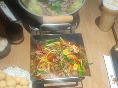 -川堂风·跷脚牛肉·乐山爆炒(宝山日月光店)