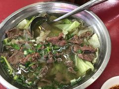 -谢老五跷脚牛肉·非遗传承店