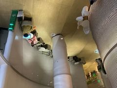 -涨巢·潮玩水疗局