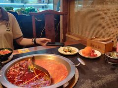 -沸炉重庆老火锅(军事博物馆店)