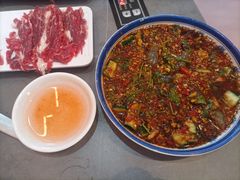 -官塘陈记鱼生·潮汕砂锅粥·牛肉火锅(潮枫路总店)