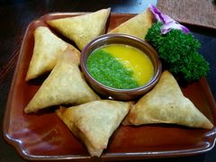 缅式羊肉三角饼-花马天堂云南餐厅 Lost Heaven(高邮路店)
