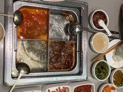 -海底捞火锅(奉化银泰店)