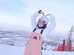 -丝绸之路山地度假区滑雪场