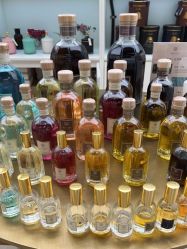 -SCENT BOUTIQUE
