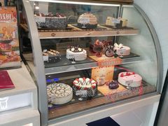 面包甜点陈列柜-DQ·蛋糕·冰淇淋(万象城店)