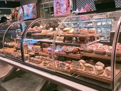 -PARIS BAGUETTE巴黎贝甜(周浦万达店)