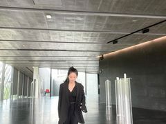 -知美术馆