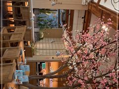 -蜜桃餐厅·伴山(湖滨商业街店)