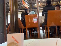 大堂-阿瓦山寨·湘菜现炒·剁椒鱼头王(咸阳总店)