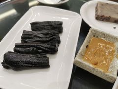 芝麻拉肠-仁信老铺(华盖路店)