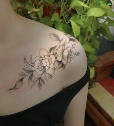 -新龙门刺青·纹身