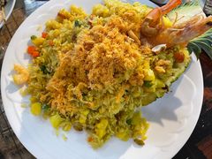 泰式香甜菠萝饭-玖月时尚泰式餐厅