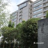 没有围墙的公园