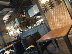 -I HOLIC艾豪丽披萨(KKone店)