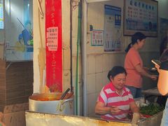 -娇姐老牌螺蛳粉(雅儒路店)
